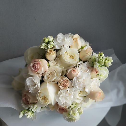 Exquisite bridal bouquet Arina
