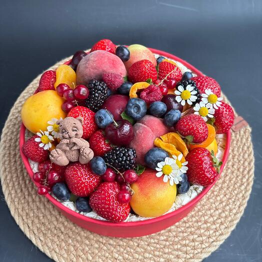 Фруктовый букет в шляпной коробке «Витаминный восторг»