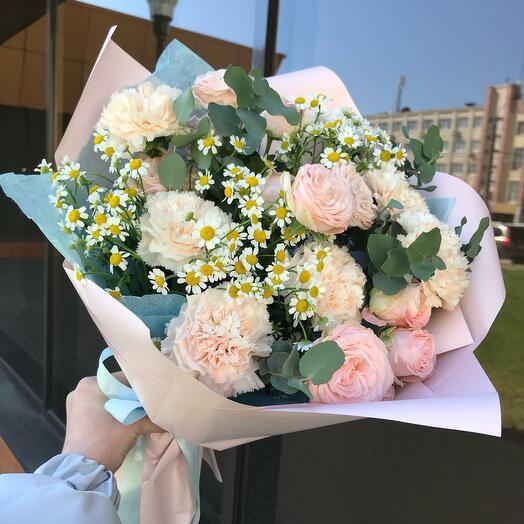Авторский букет «Молекула нежного утра» на