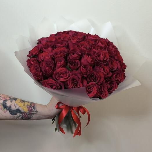 51 красные кенийские розы🌹