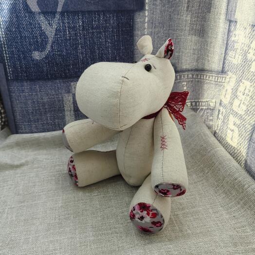 Бегемотик ручной работы