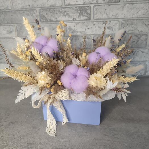 Композиция из сухоцветов Лавандовый рассвет