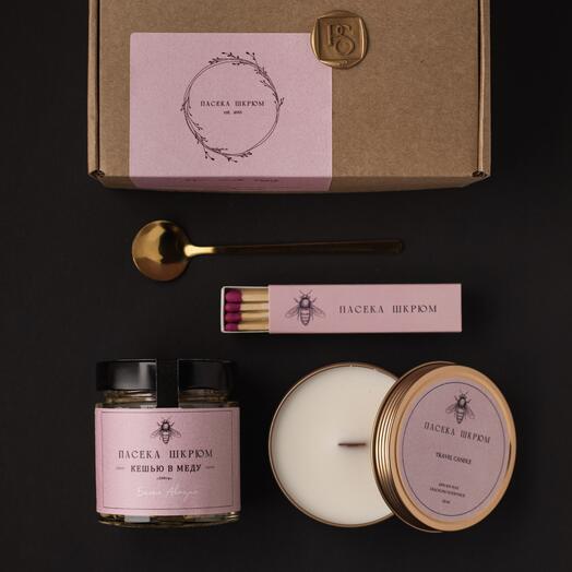 Розовый набор со свечой