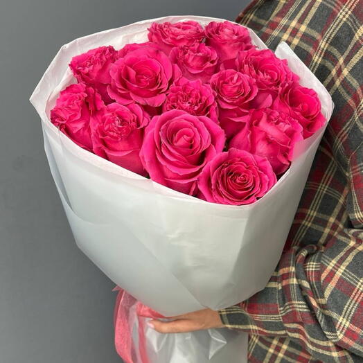 Монобукет из 15 малиновых роз 🌸