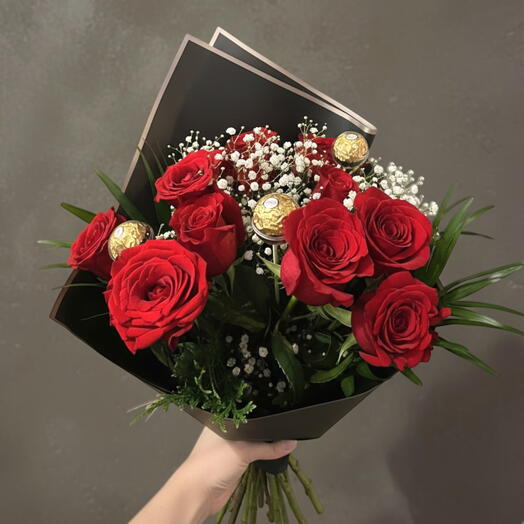 Docena de rosas con Ferrero Roche o Lindt