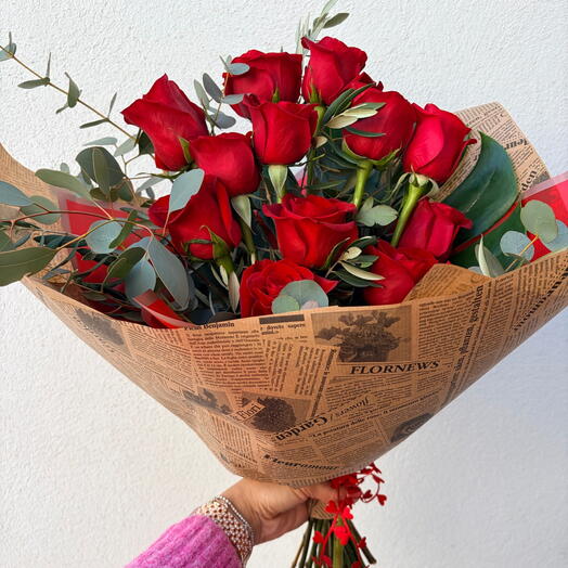 Romance Atemporal Clásico : Rosas rojas medianoche 12 rosas - romántico, aniversario, cumpleaños, te extraño