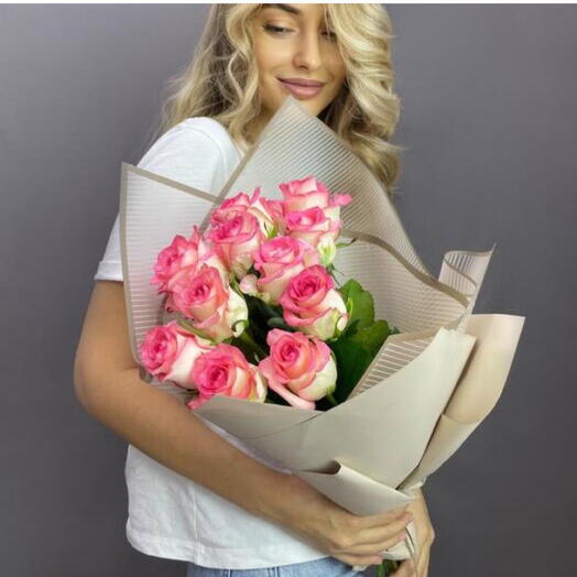 Букет 11 роз премиум