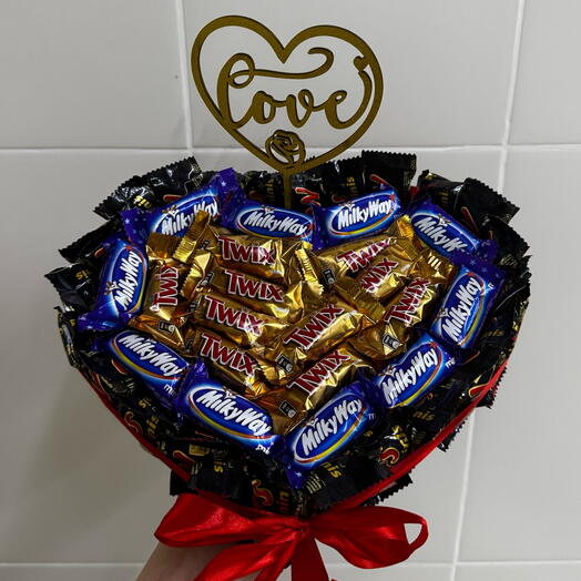 Сердце из конфет