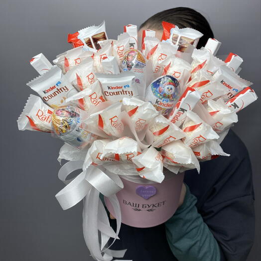 Коробочка со сладостями