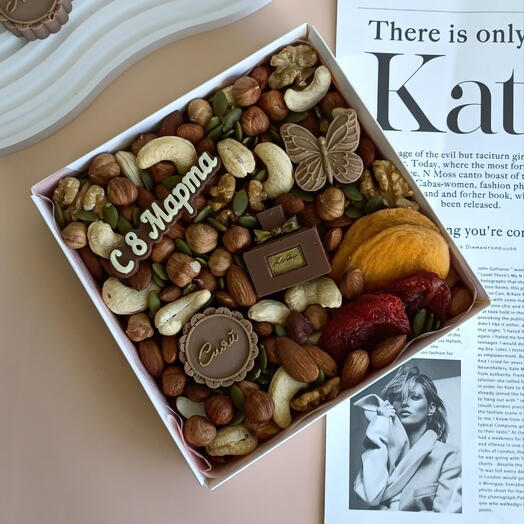 Подарочный набор орехов