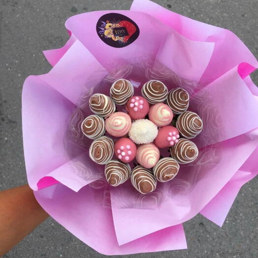 Букет из клубники в шоколаде