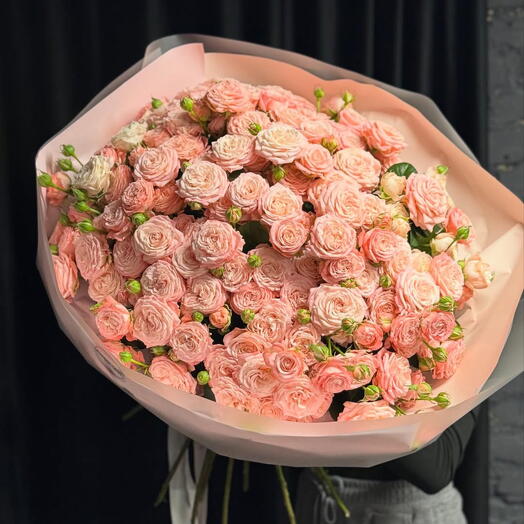 Powder Dream: Giant Premium Spray Rose Bouquet
