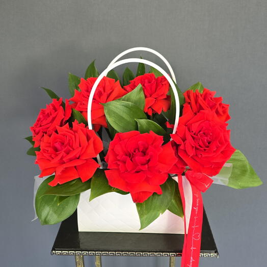 Сумочка с цветами французские розы 🌹