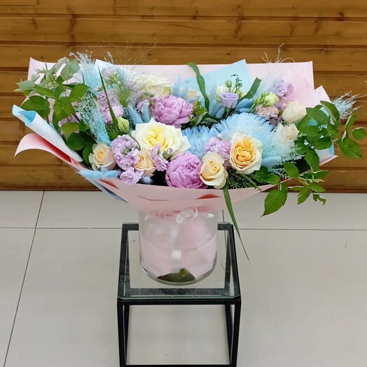 🌼🌼🌼Букет из летней коллекции из пионов,розы ,хризантемы,матиолы и зелени