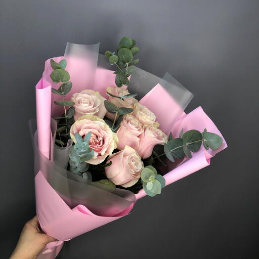 Нежные розы в авторской упаковке🌸