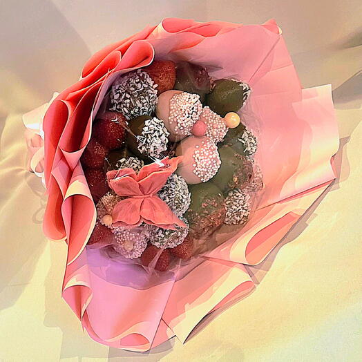 Букет клубника в шоколаде "Для девочки ".🌸