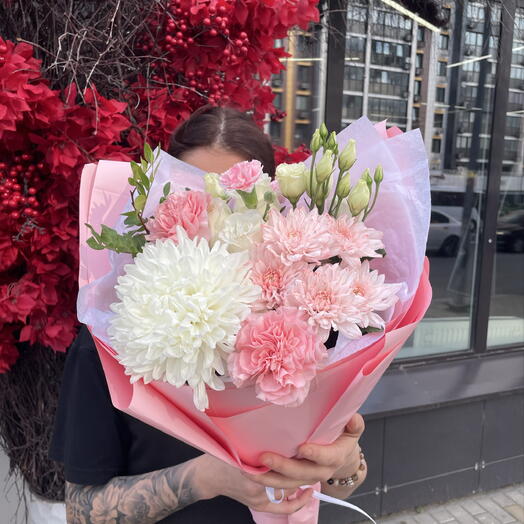 Нежный букет с одноголовой хризантемой🎀