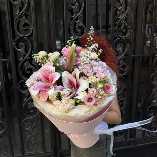 Lilies Elegant Bouquet