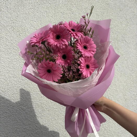 Букет "Пинки пай" из гербер и хамелациума 💖