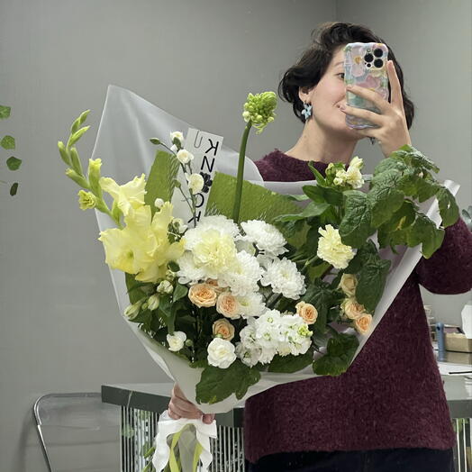 Солнечный садовый букет