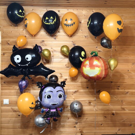 Панно из 23 шаров на Halloween «Магия Хэллоуина: озорная компания в шарах»