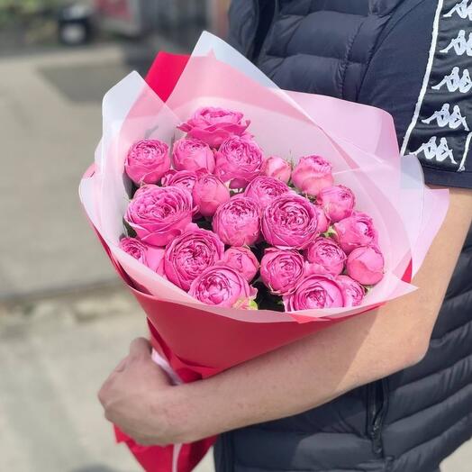 Букет Комплимент из кустовых роз