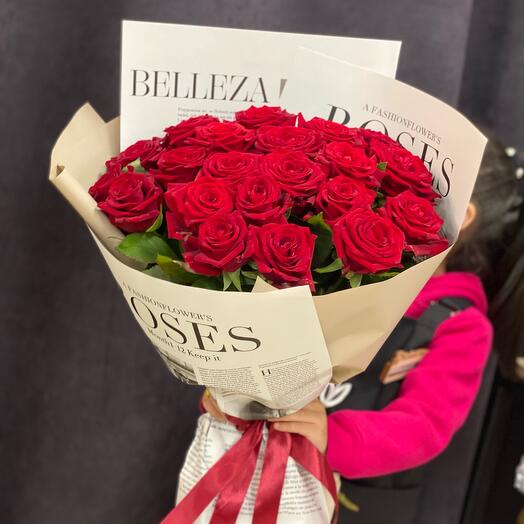 Ramo de rosas rojas