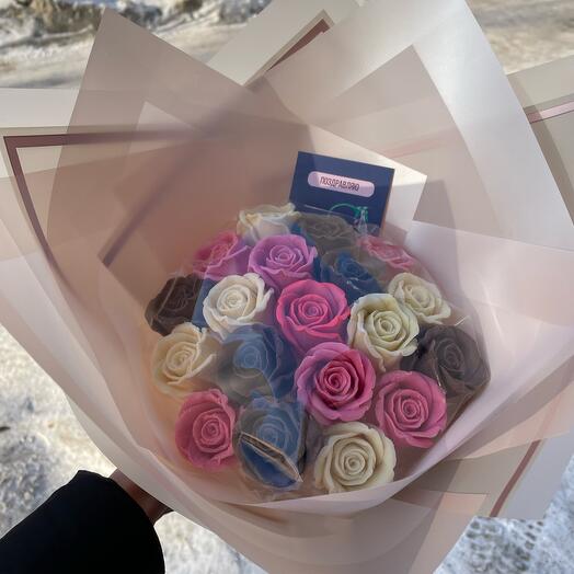 Букет из шоколадных роз 19 штук