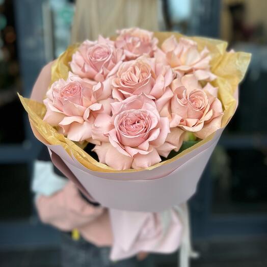 Premium bouquet "Powdery Rose"