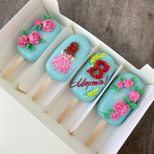Cake Pops temática con decoración de chocolate