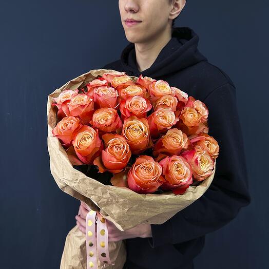 Ramo de 25 rosas Kahala en artesanía