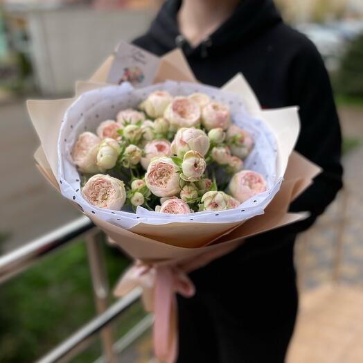 Peony - shaped roses