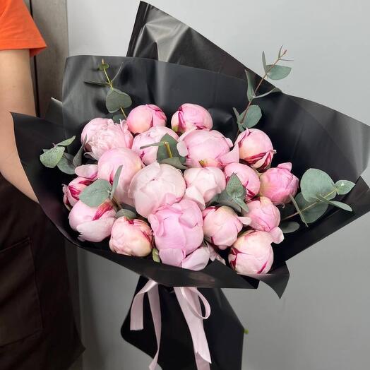 19 peonies