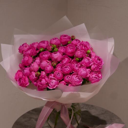 Monobooket de 19 rosas arbustivas en forma de peonía