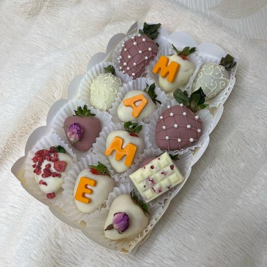 Клубника в шоколаде 12 шт «МАМЕ»