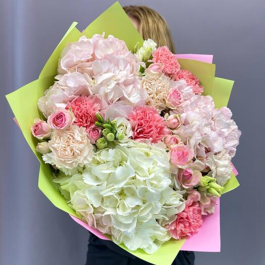 Bouquet with Hydrangeas, bush lace Roses, Eustoma and Dianthus