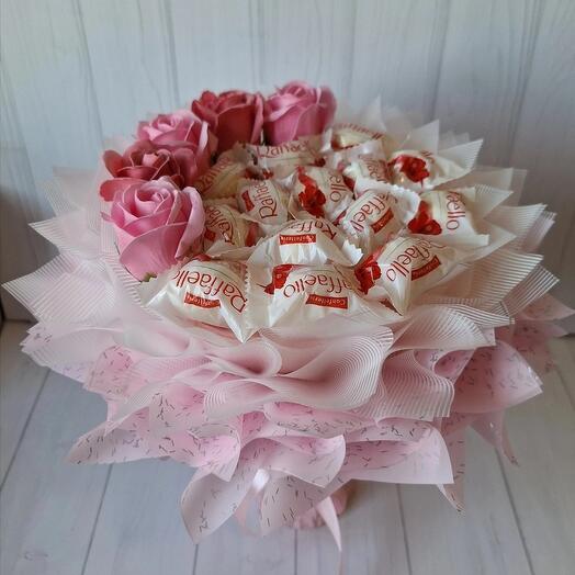 Букет Raffaello
