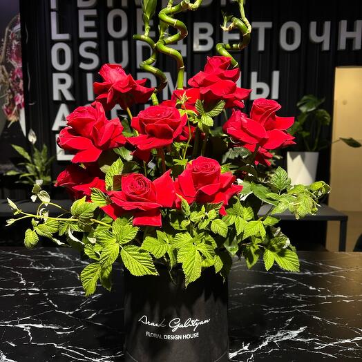 Цветы в коробке