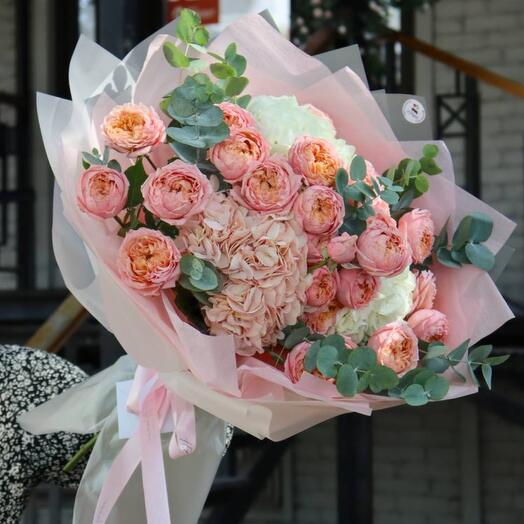 Роскошный букет с гортензиями ♥️