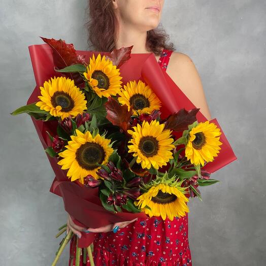 Букет Sunflower 7.0 подсолнухи в красном