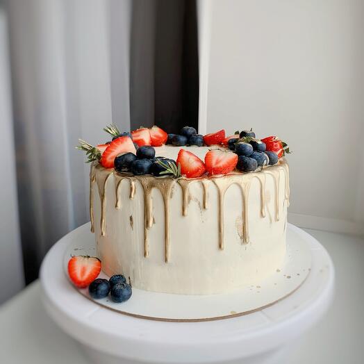 Pastel para la compañía de 5 personas con decoración de bayas