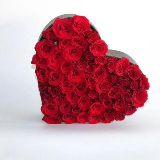 55 stem heart rose box