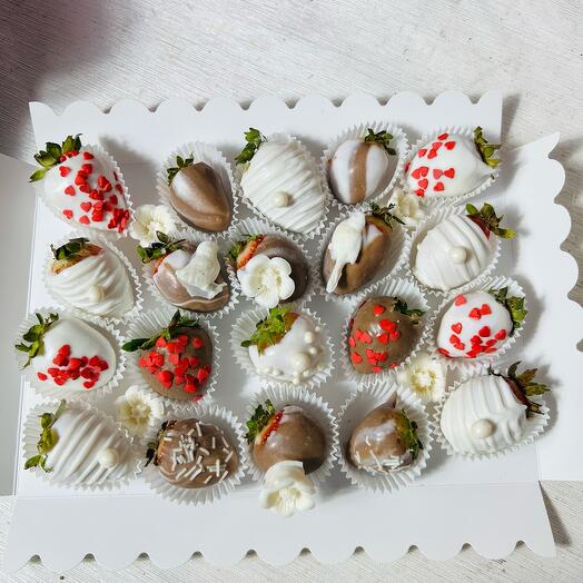 Клубника в 🍓