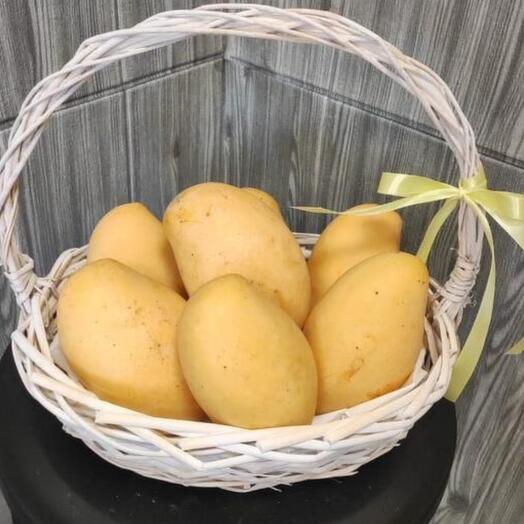 Корзина с манго Кео