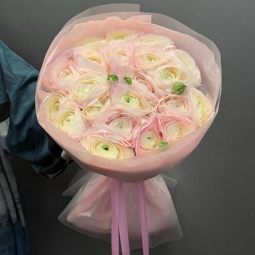 Букет из ранункулюсов