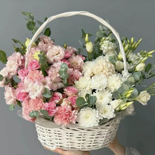 Корзина "Вдохновение цветом"