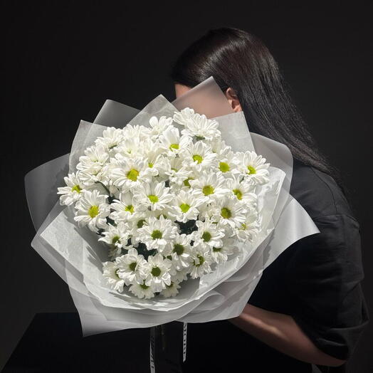 Букет из хризантемы ромашкой s