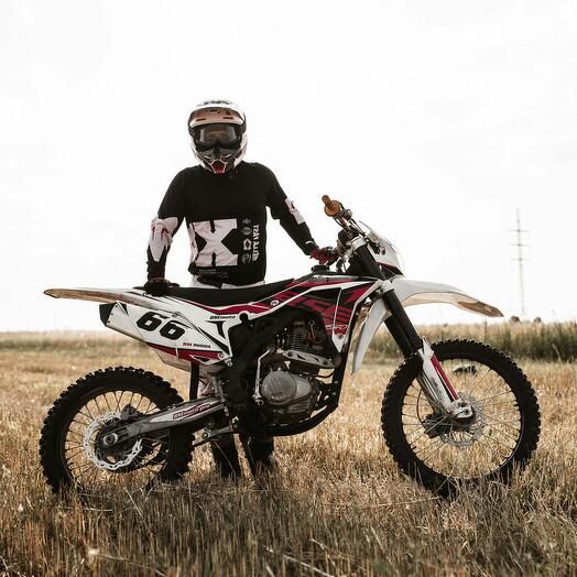 Подарочный сертификат на катание на эндуро 1 час