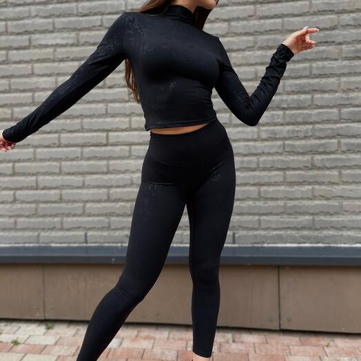 Model Text black