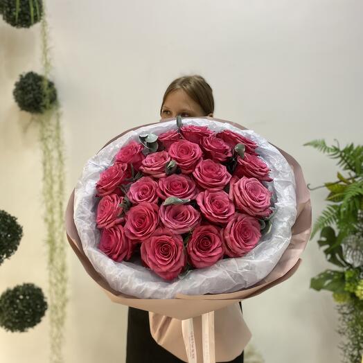 Букет из 21 розы сорта Лола